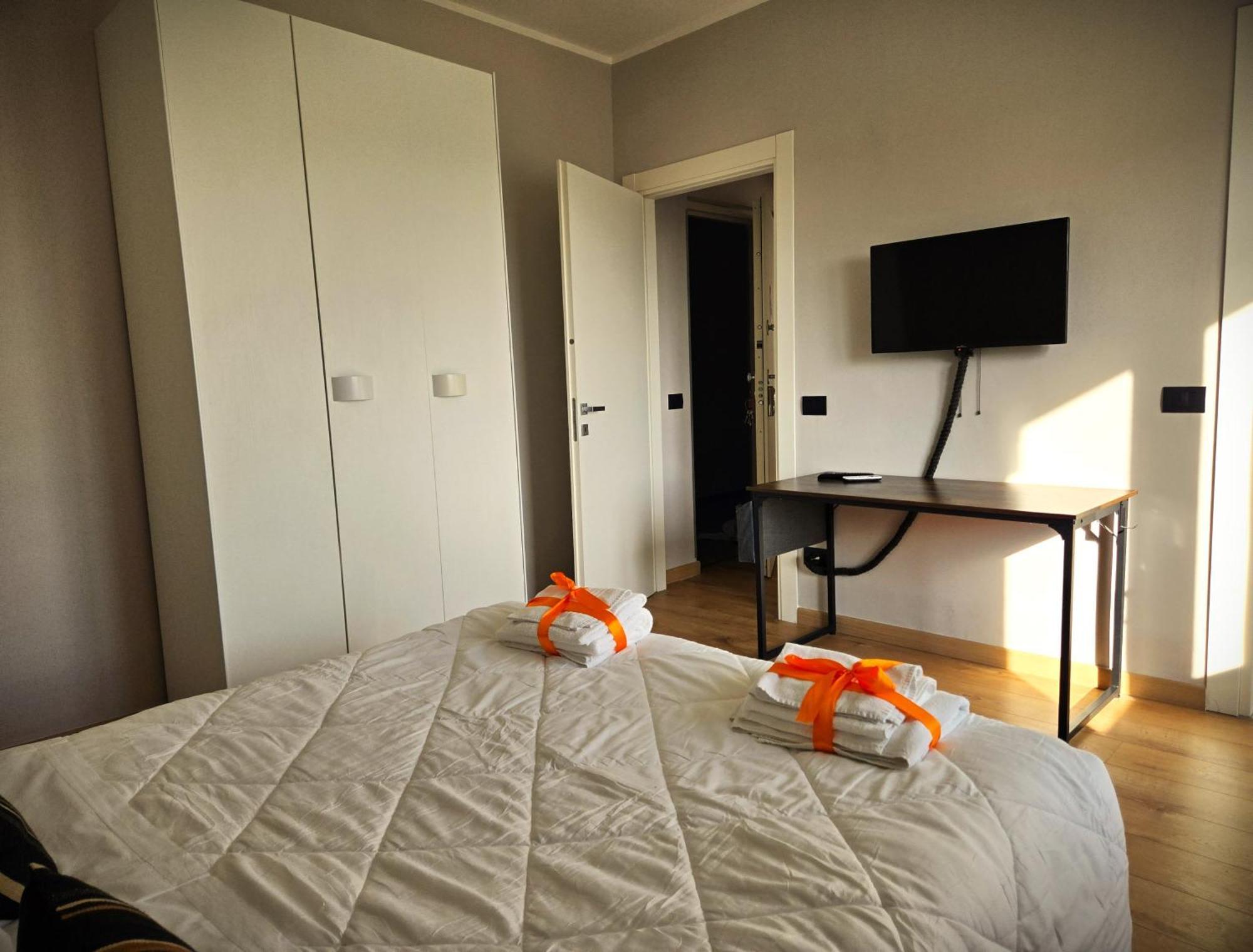 7 Lakes Aparthotel Burolo Экстерьер фото